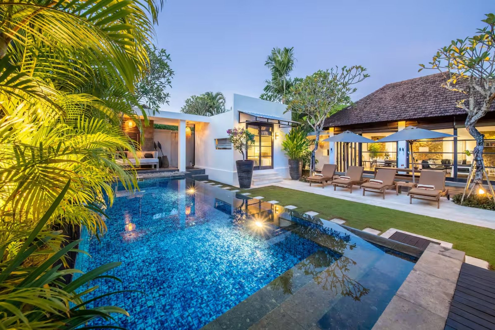 lotus luxury villa seminyak (2)