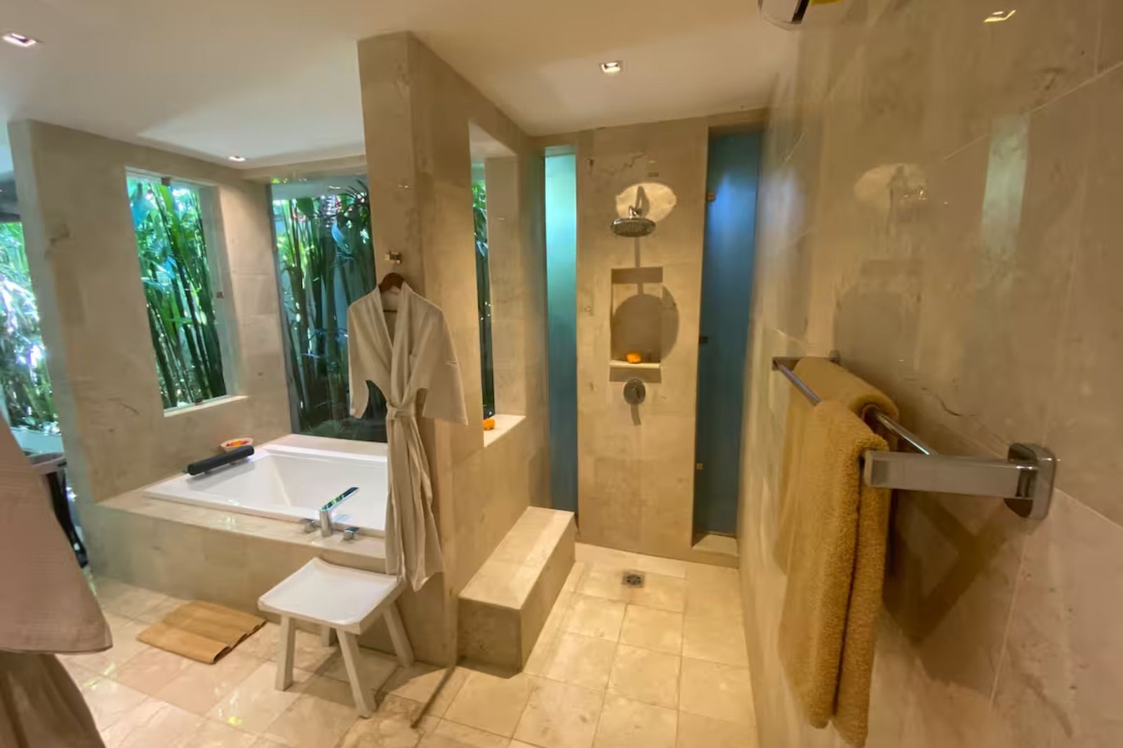 lotus luxury villa seminyak (4)