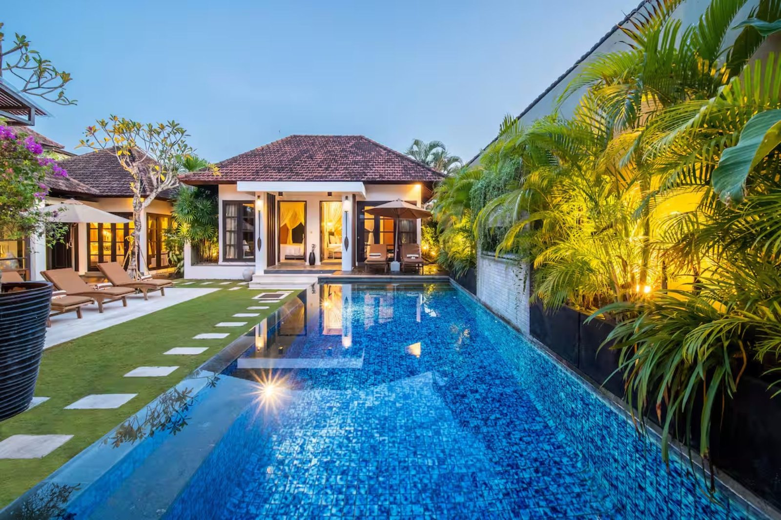 lotus luxury villa seminyak